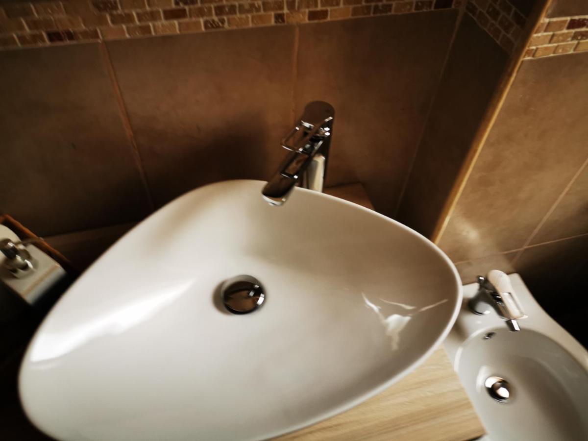 Amariglio Apartment サッサリ エクステリア 写真